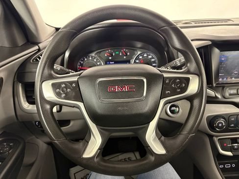 Used 2022 GMC Terrain SLE FWD image 19