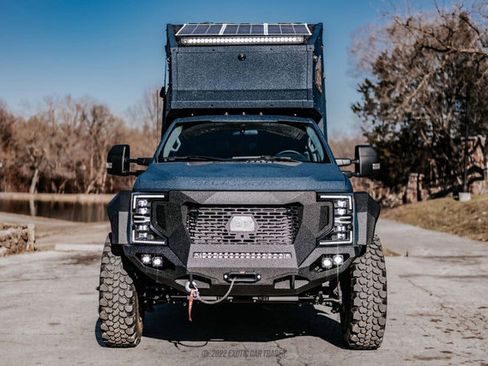 Used 2022 Ford F550 4x4 Crew Cab Super Duty w/ Power Equipment Group image 13