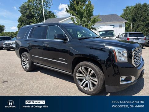 Used 2018 GMC Yukon Denali w/ Denali Ultimate Package AWD/4WD image 3
