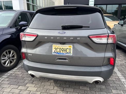 Used 2021 Ford Escape SE FWD image 8