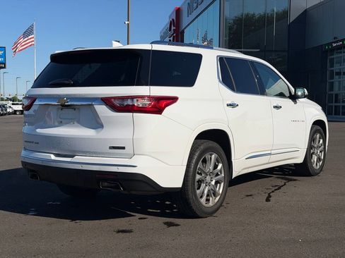 Used 2018 Chevrolet Traverse Premier AWD/4WD image 5