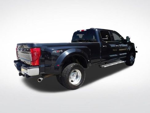 Used 2022 Ford F350 XLT w/ XLT Premium Package AWD/4WD image 11