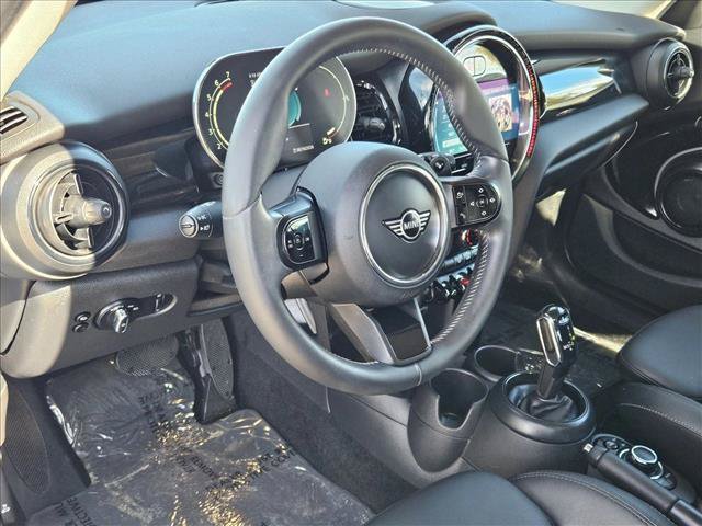 Used 2023 MINI Cooper S FWD image 10