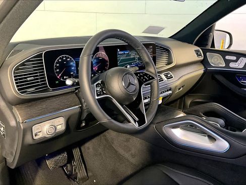 New 2026 Mercedes-Benz GLE 450 4MATIC image 9
