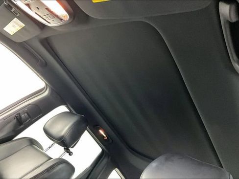 Used 2014 Jeep Grand Cherokee Limited w/ Luxury Group II AWD/4WD image 4