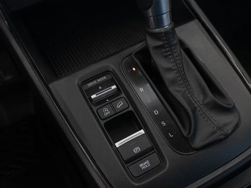 Certified 2024 Honda CR-V EX image 25