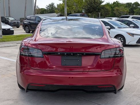 Used 2024 Tesla Model S image 4