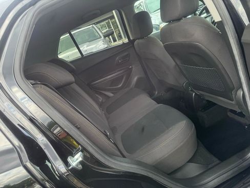 Used 2021 Chevrolet Trax LS w/ Tint and Cruise Package FWD image 23