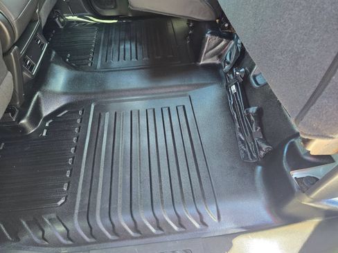 Used 2022 Chevrolet Silverado 3500 W/T w/ WT Fleet Convenience Package AWD/4WD image 35