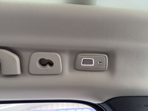 New 2026 Volvo XC60 B5 Plus w/ Climate Package image 78