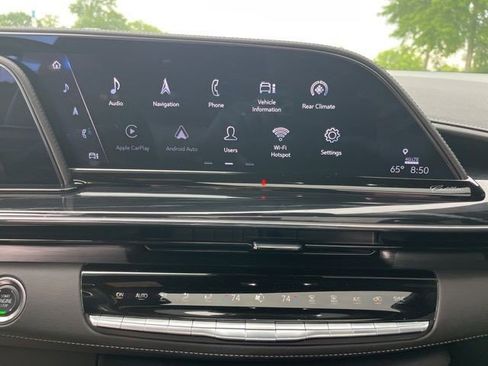 Certified 2024 Cadillac Escalade Sport w/ LPO, ONYX Package AWD/4WD image 28