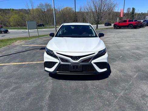 Used 2023 Toyota Camry SE AWD/4WD image 8