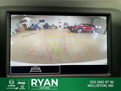 Used 2024 Chevrolet Equinox LT AWD/4WD image 24