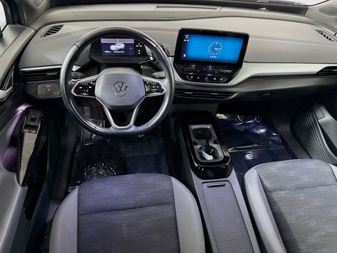 Used 2022 Volkswagen ID.4 Pro image 17