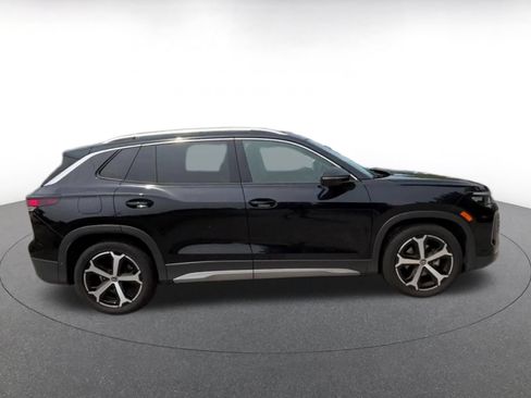 Used 2026 Volkswagen Tiguan SE FWD image 16