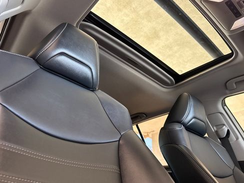 Used 2025 Toyota RAV4 XLE Premium image 17