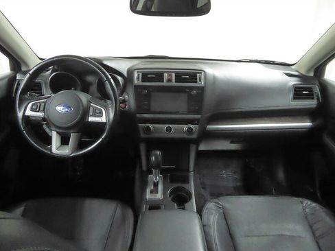 Used 2016 Subaru Outback 2.5i Limited image 9