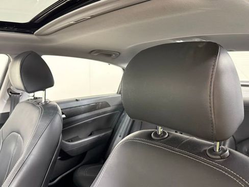Used 2018 Hyundai Sonata Limited w/ Limited Ultimate Package 03 image 13