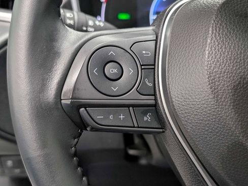 Used 2024 Toyota Corolla Cross XSE image 34