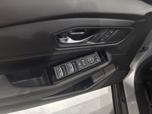 Used 2024 Honda Accord Touring image 11