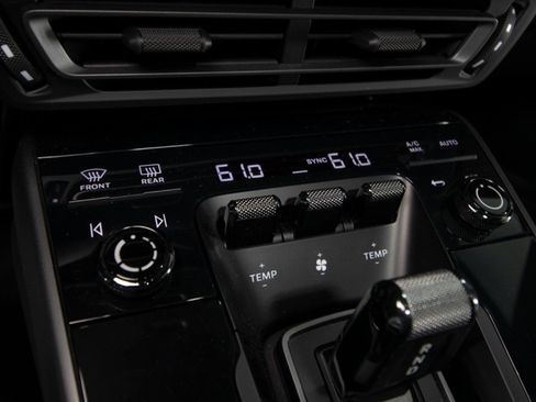 Used 2020 Porsche 911 Carrera S image 34