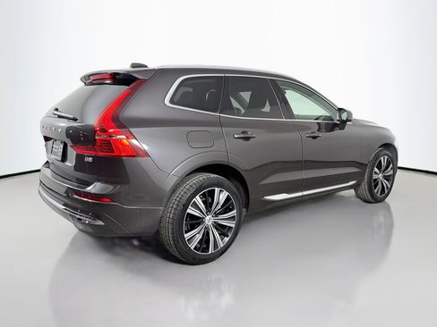 Certified 2023 Volvo XC60 B5 Ultimate w/ Protection Package FWD image 6