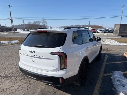 Used 2025 Kia Telluride EX X-Line image 18