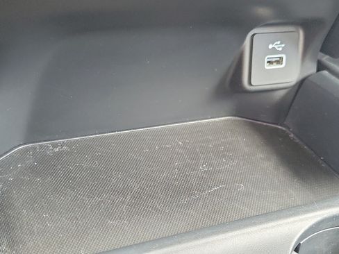 Certified 2025 Honda HR-V LX image 27
