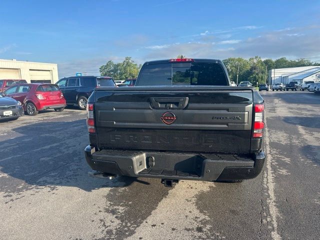 Used 2026 Nissan Frontier PRO-4X w/ Tow Package AWD/4WD image 8