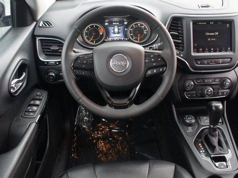 Used 2023 Jeep Cherokee Altitude Lux image 5