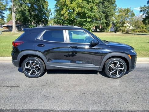 Used 2021 Chevrolet TrailBlazer RS w/ Convenience Package image 10