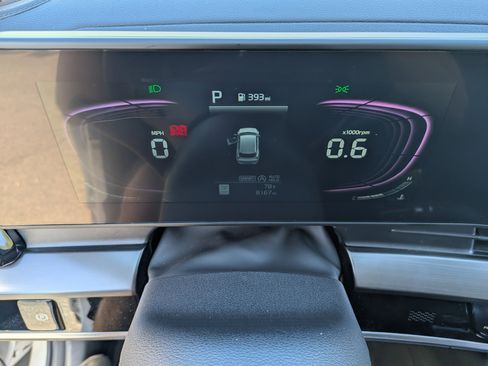 Certified 2025 Kia Sportage EX w/ Premium Package image 33