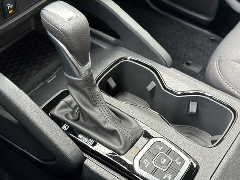 New 2026 Nissan Frontier SV w/ Tow Package image 17