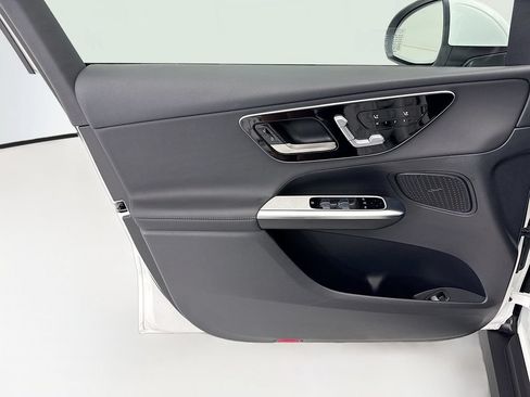 Certified 2026 Mercedes-Benz GLC 300 image 22