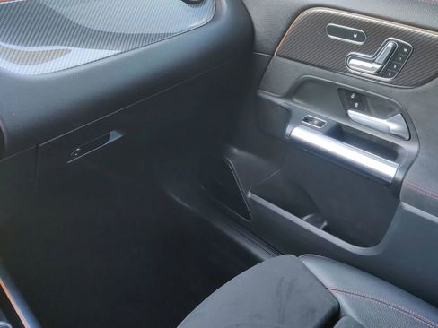 Used 2021 Mercedes-Benz GLA 35 AMG 4MATIC image 24