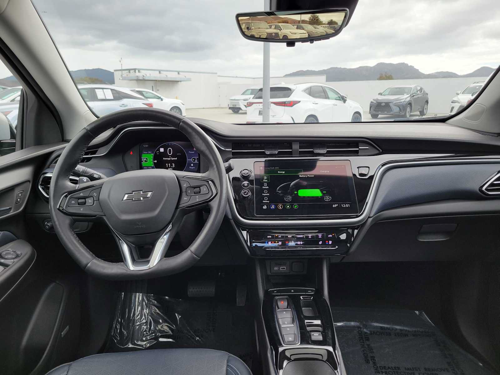 Used 2023 Chevrolet Bolt EUV Premier w/ Sun & Sound Package FWD image 18