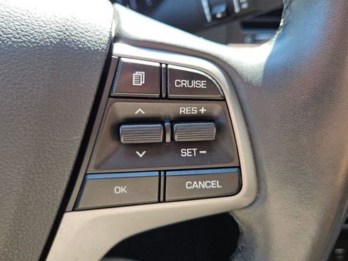 Used 2018 Hyundai Elantra Value Edition image 25