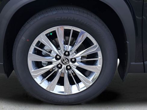 New 2026 Toyota Grand Highlander AWD image 28