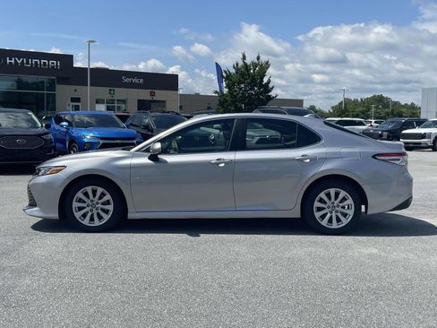 Used 2018 Toyota Camry LE w/ Audio Package FWD image 26