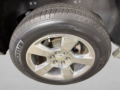 Used 2016 Chevrolet Tahoe LT RWD image 19