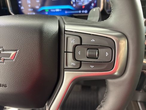 Used 2026 Chevrolet Silverado 1500 LT Trail Boss w/ LT Trail Boss Premium Package AWD/4WD image 35