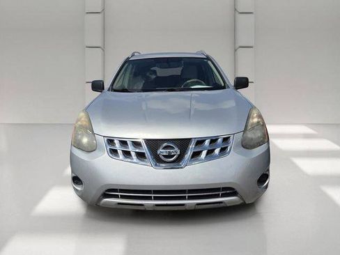 Used 2015 Nissan Rogue S w/ Convenience Package FWD image 2