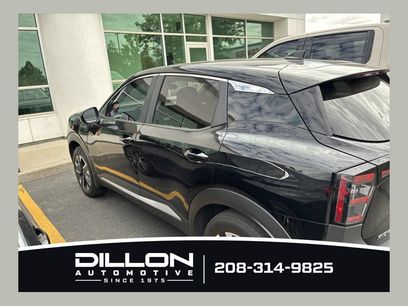 Used 2025 Nissan Kicks SV