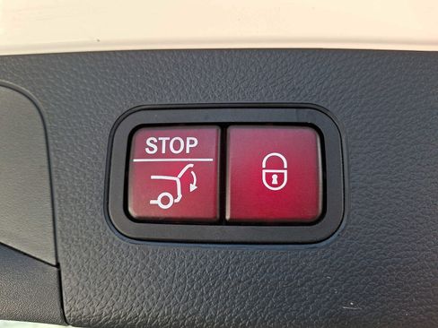 Certified 2022 Mercedes-Benz GLC 300 GLC 300 image 27