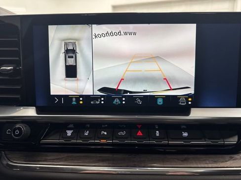 Used 2025 Chevrolet Silverado 2500 LTZ w/ LTZ Plus Package image 16