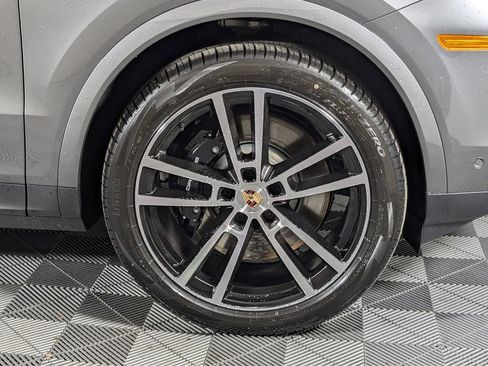 New 2026 Porsche Cayenne E-Hybrid Coupe image 14