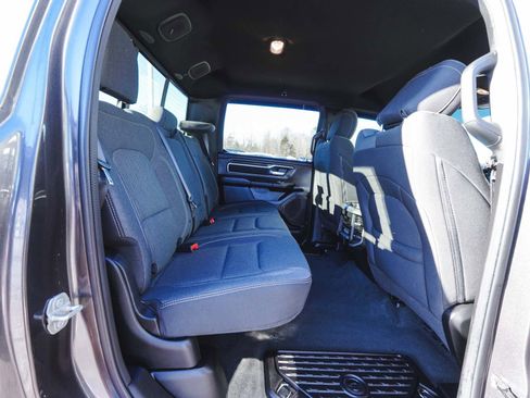 Used 2023 RAM 1500 Big Horn image 32