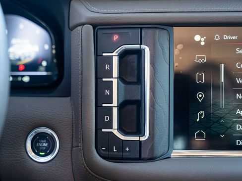 Used 2024 GMC Yukon XL Denali w/ Max Trailering Package image 30