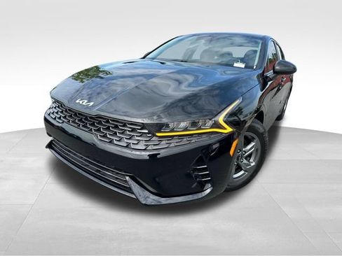 Used 2023 Kia K5 LXS FWD image 9