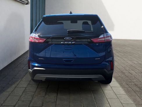 Used 2023 Ford Edge SEL w/ Convenience Package AWD/4WD image 4